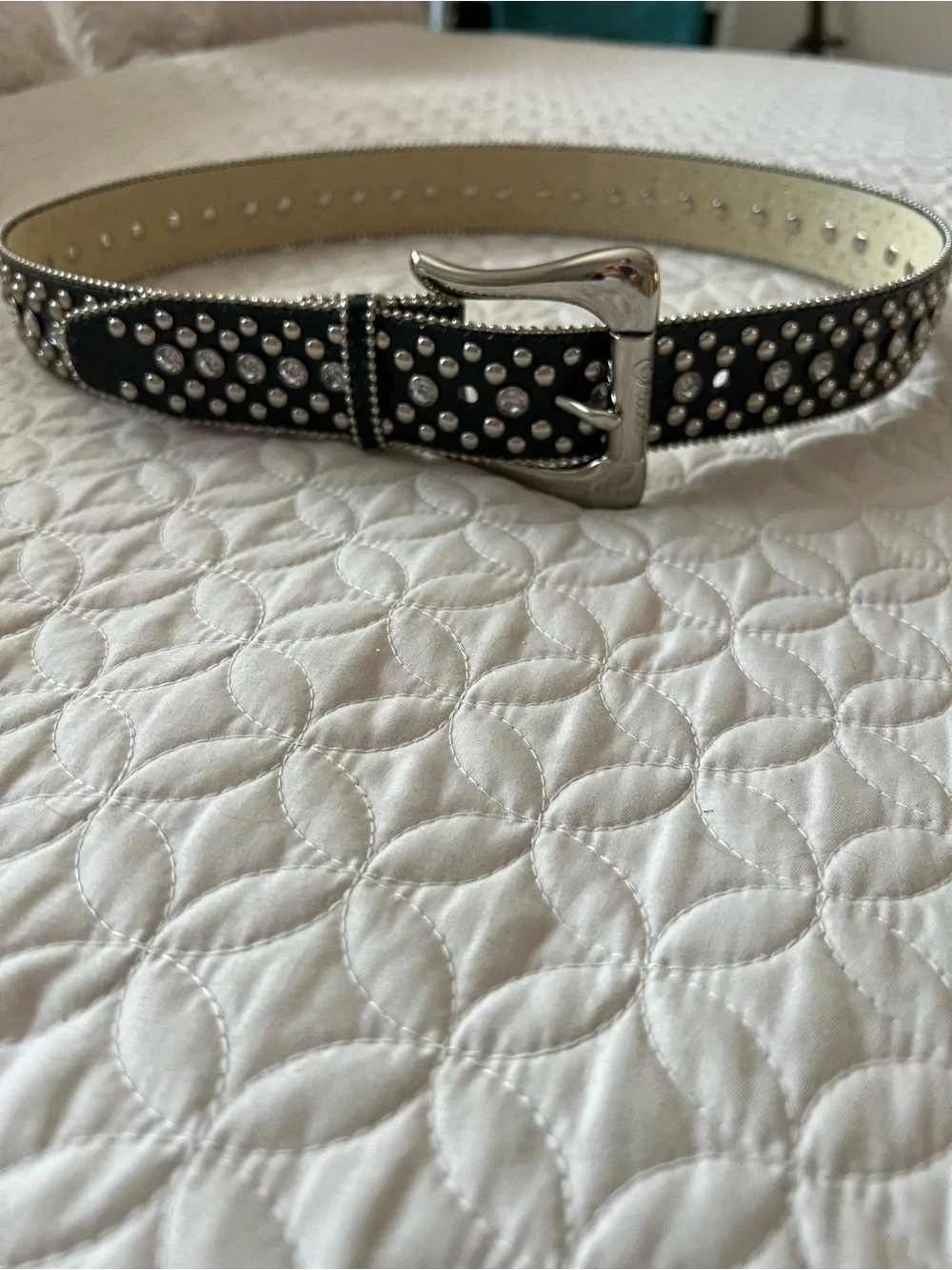 Black Studded Women’s Medium size Belt with Silver Hardware